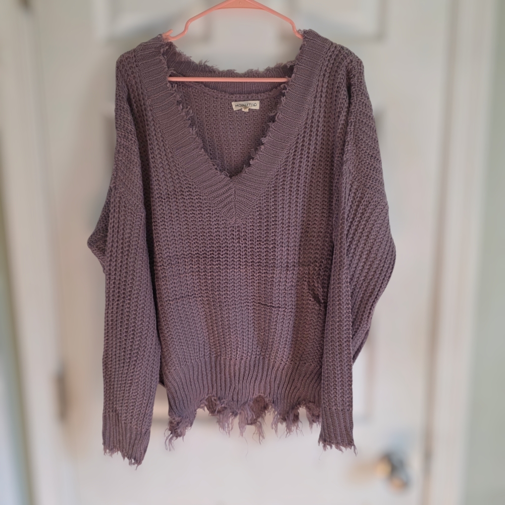 Main Strip V-Neck Frayed Hem Sweater - Mauve